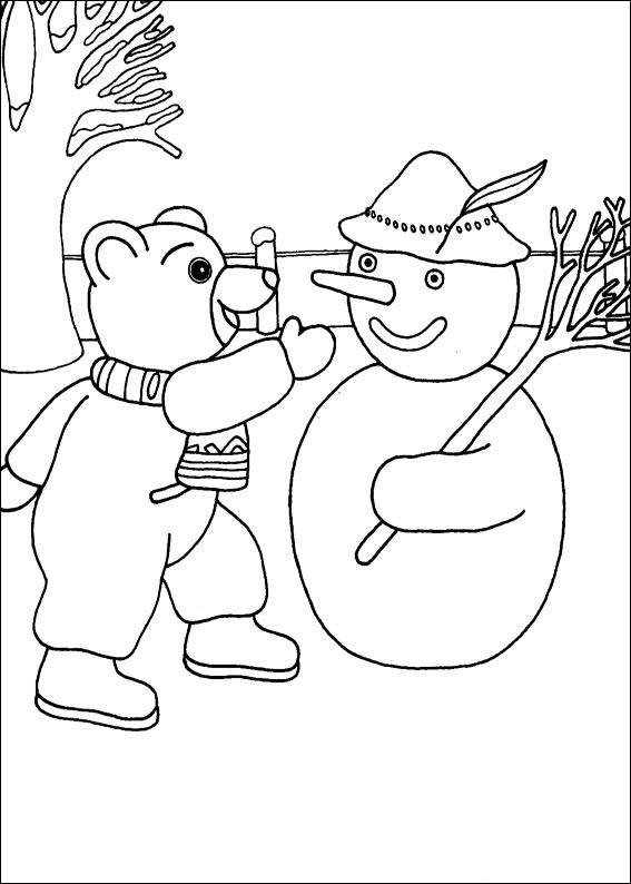 coloriage petit ours brun fait un bonhomme de neige